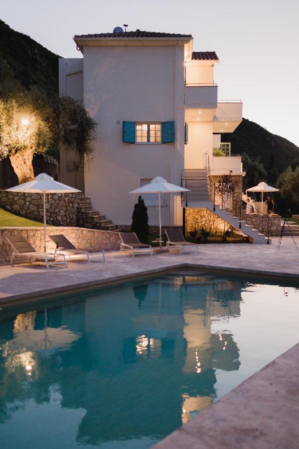 Locanda Villas Frínion Buitenkant foto